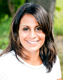 Dental assistant Sharon